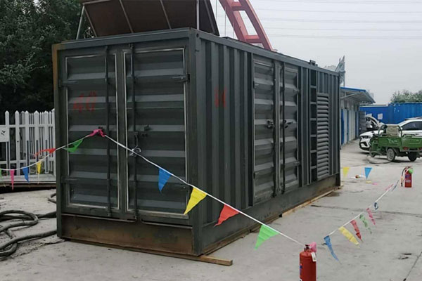 扶绥发电机租赁空气滤清器多久更换一次？